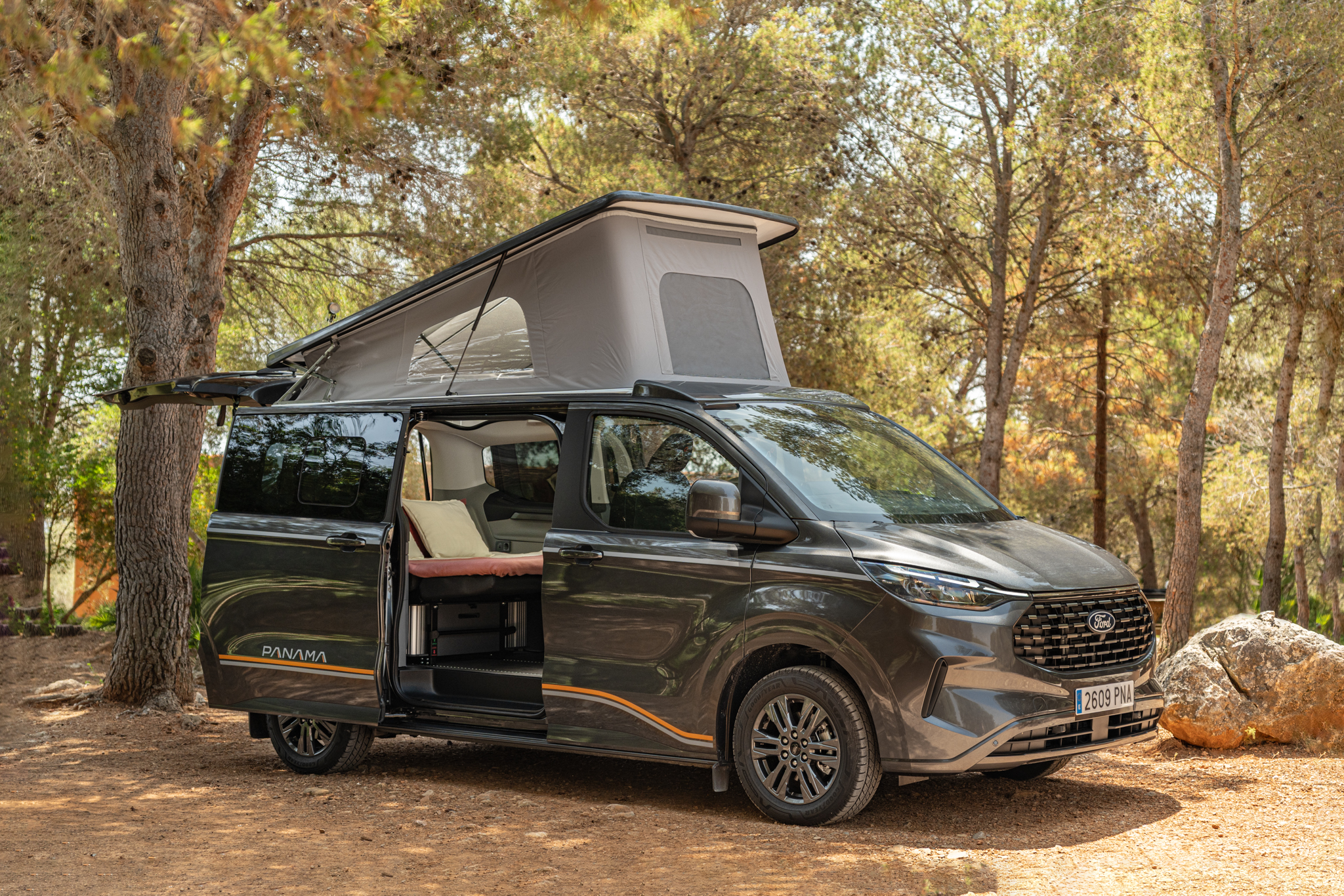 Panama Peak van